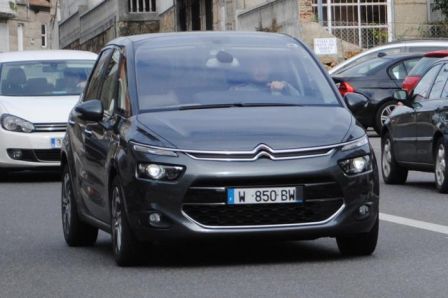 Essai Citroen C4 Picasso e-HDI 115 ETG6, mar. 2014 Essai Citroen C4 Picasso e-HDI 115 ETG6