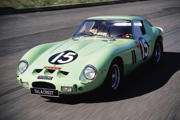 28 millions d'euros pour la Ferrari 250 GTO de 1962 de stirling Moss