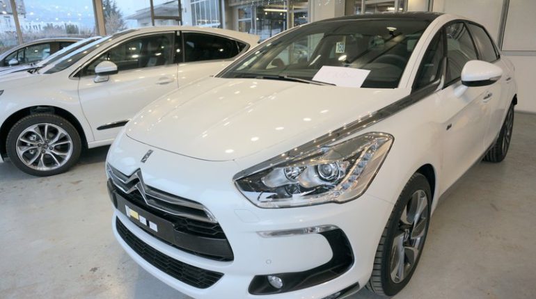 Citroen DS5 Hybrid4 en Vidéo
