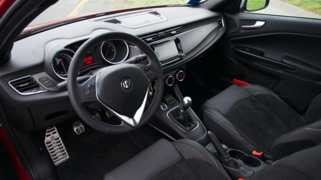 Intérieur Alfa Romeo Giulietta restylée 2013