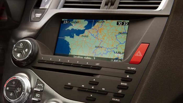 Mise à jour du GPS de votre Citroen et Peugeot