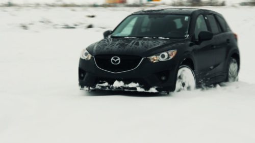 Mazda CX5 dans la neige