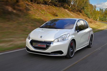 2014 Peugeot 208 Hybrid FE front