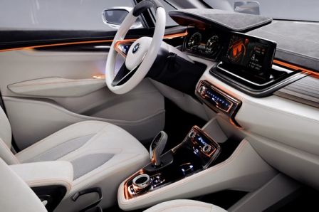 BMW-Active-Tourer-Concept-interieur.jpg