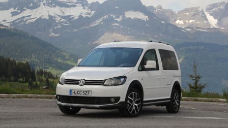 Essai-Volkswagen-Cross-Caddy-le-baroudeur-chic-carideal-mandataire-automobile.jpg