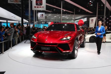 Video Lamborghini 4x4 urus