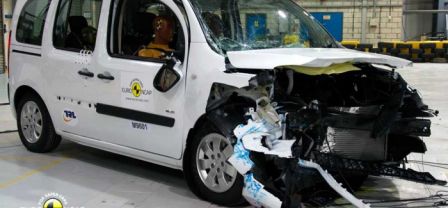Mercedes-Citan-seulement-3-etoiles-crash-test-euroncap.jpg