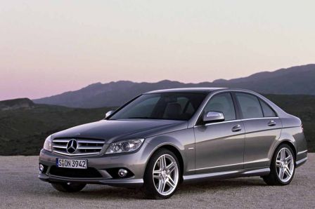 Voiture familiale d'occasion Mercedes Classe C 220 CDI Avantgarde 2009 43000 km 19100 €