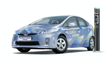 Véhicule Hybride La Toyota Prius hybride rechargeable