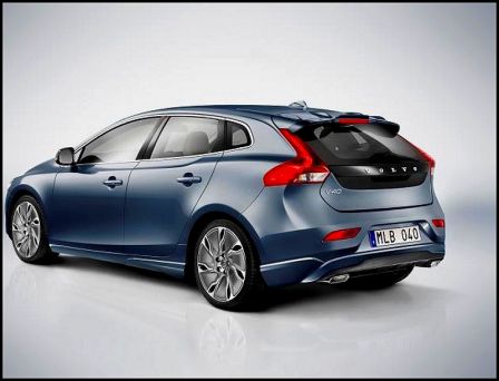 Volvo-V40-carideal.jpg