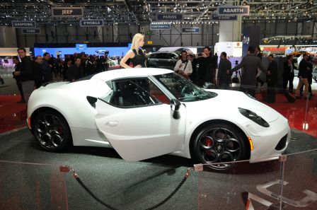 alfa-romeo-4c-carideal-mandataire-automobile.JPG