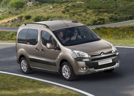 citroen_berlingo_hdi_115_multispace_xtr_achat_carideal_mandataire_automobile.jpg