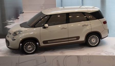 fiat-500l-7seats.jpg