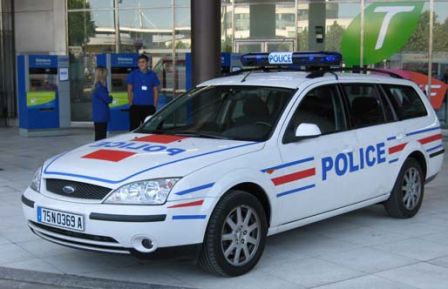 ford_mondeo_police_carideal_achat_mandataire_automobile.jpg