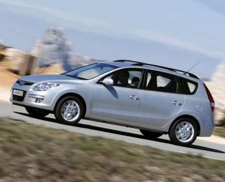 hyundai-i30-cw-familiale-diesel.jpg