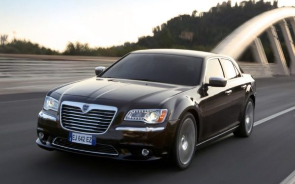 Lancia Thema 2012