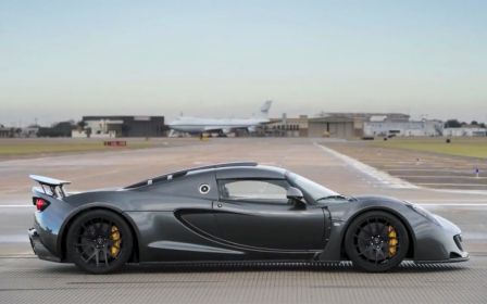 La voiture la plus rapide du monde Hennessey Venom GT 425 km/h