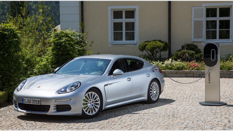 Porsche Panamera S Hybride 2013