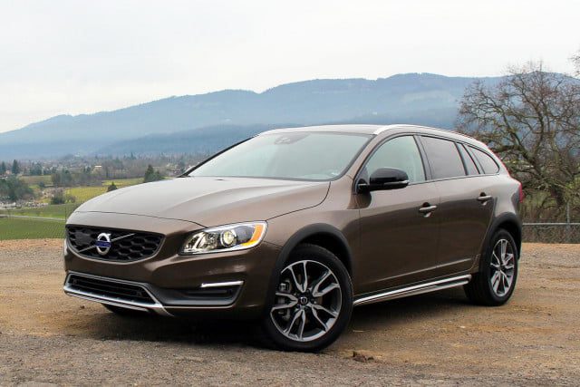 Volvo V60 Cross Country 2015