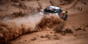 Stéphane Peterhansel remporte le Dakar 2017 devant son coéquipier Sebastien Loeb