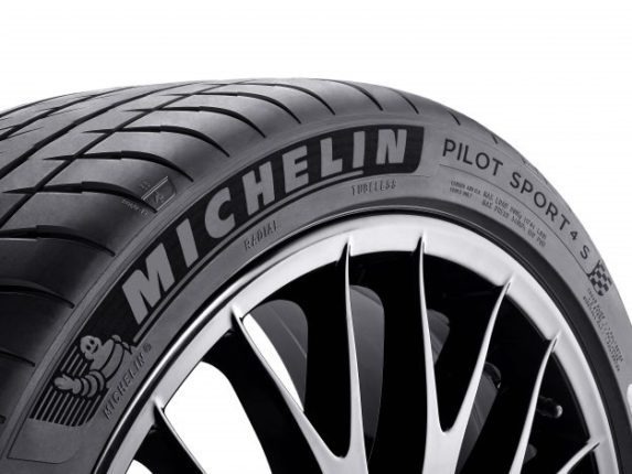 Michelin présente son nouveau pneu Pilot Sport 4 S