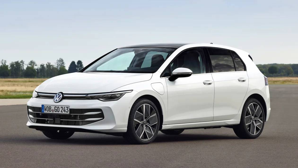 Volkswagen Golf Facelift 2024 : un style amélioré et une technologie avancée dévoilés
